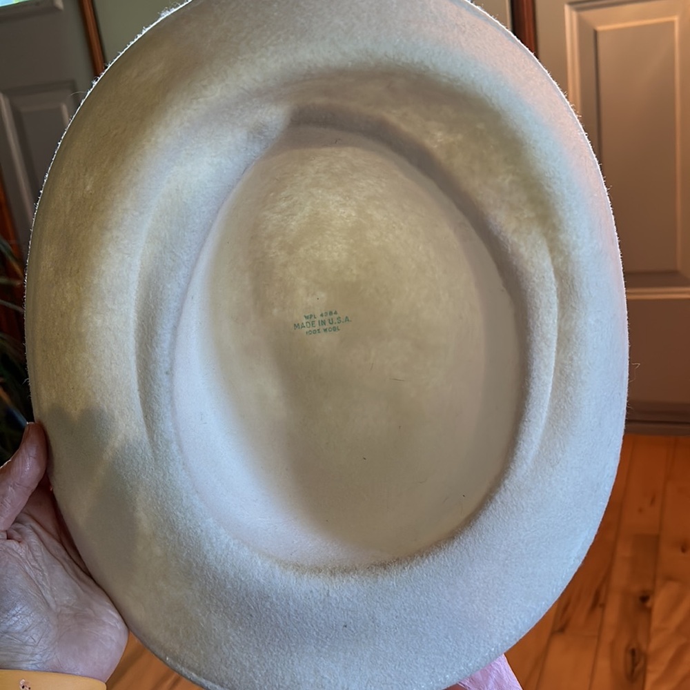 Super Cute Vintage Wool Hat - Picture 4 of 8